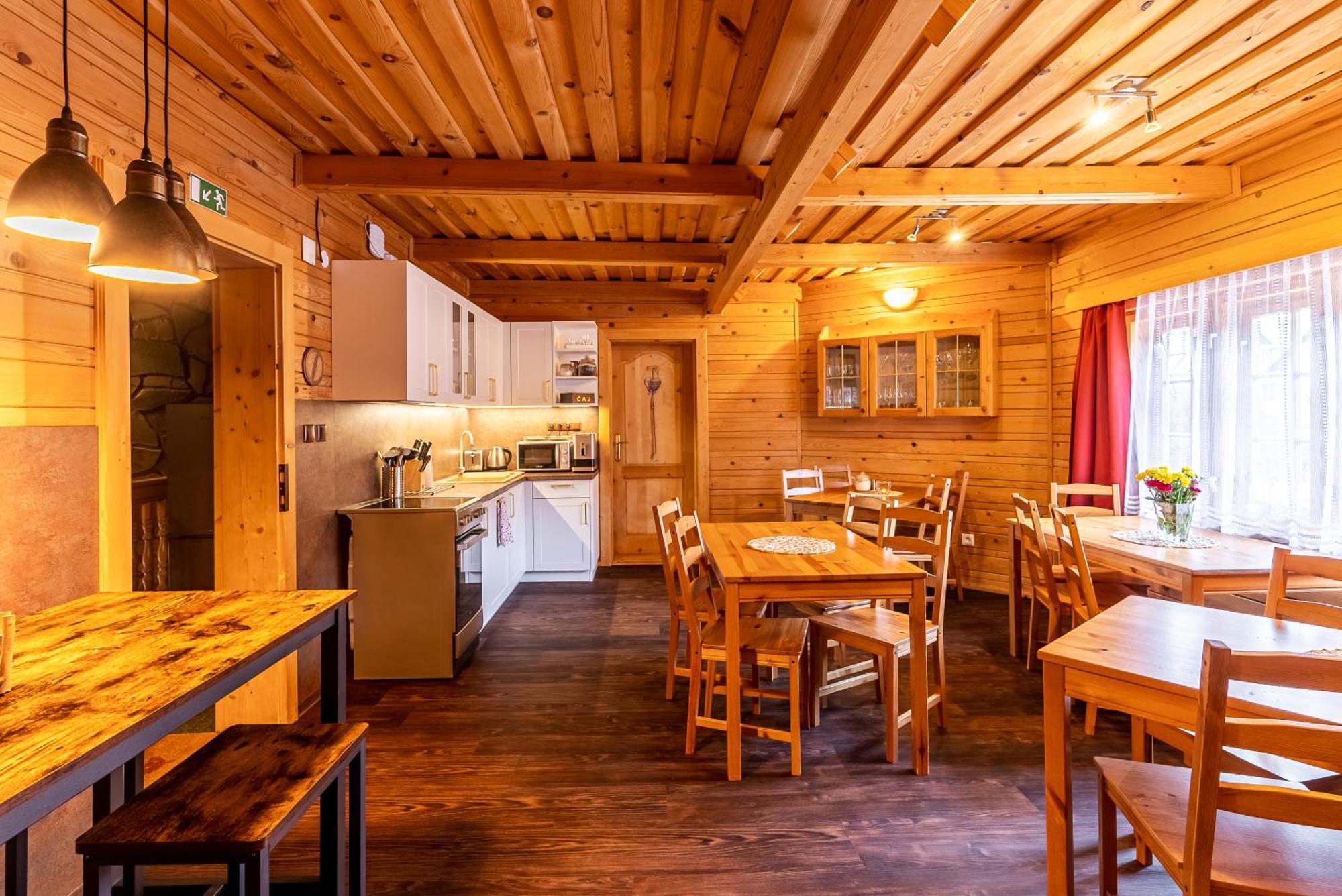Apartmany Kubinska Hola Дольни-Кубин Экстерьер фото